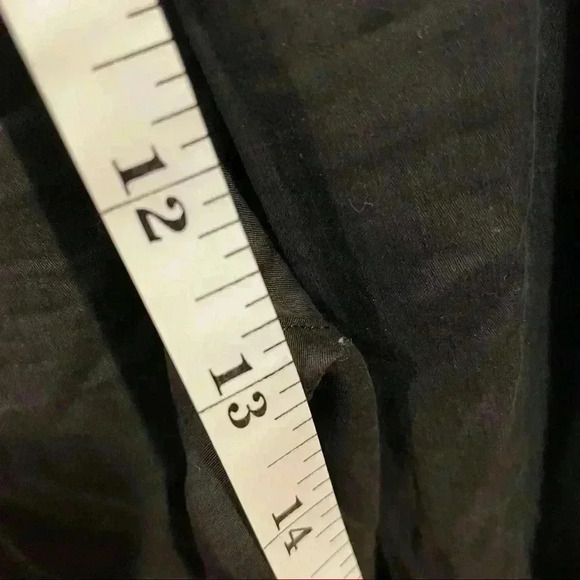 Lululemon Black Flowy Pants - Picture 4 of 9